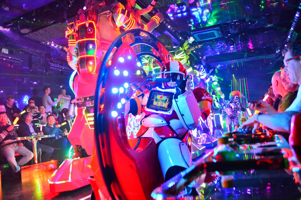 Robot restaurant