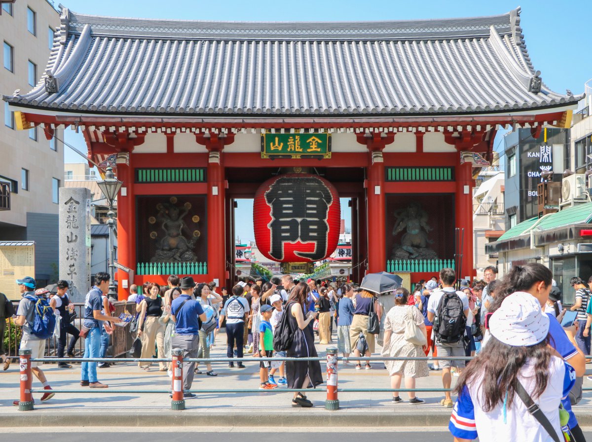 Asakusa Kaminarimon Gate