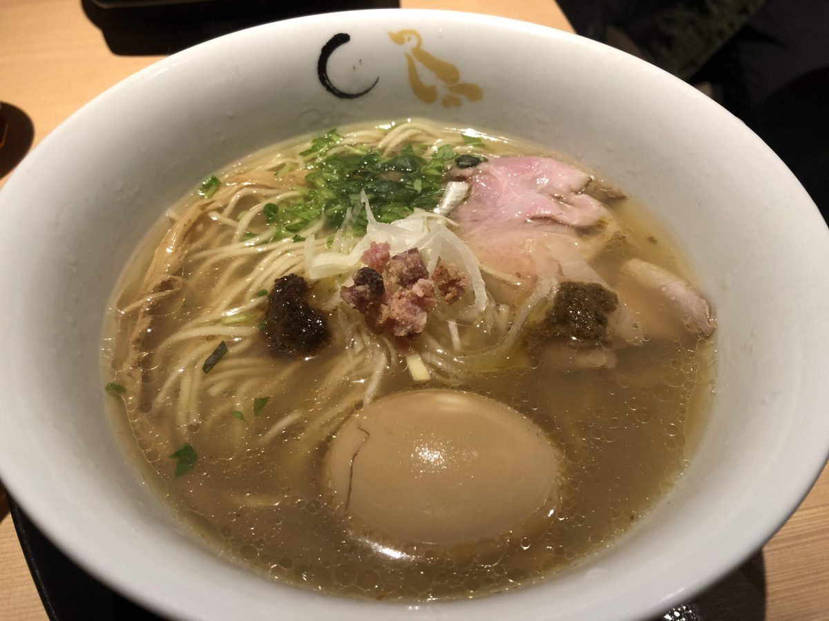 Konjiki-hototogisu ramen restaurant