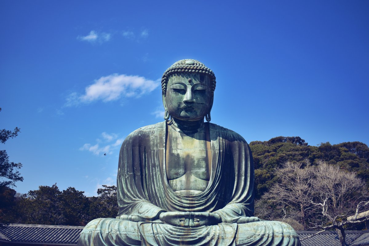 visit buddhist temple japan