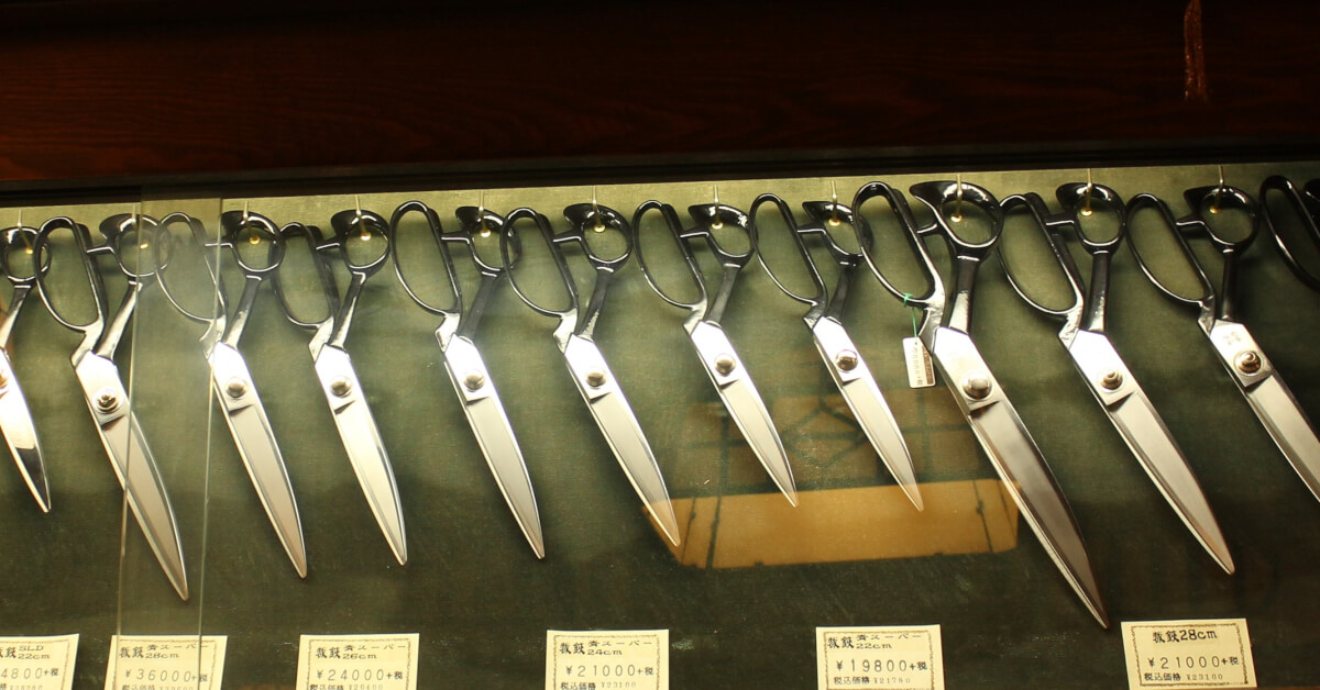 "Ubukeya", Traditional Japanese Knife Store in Tokyo Japan Wonder Travel Blog