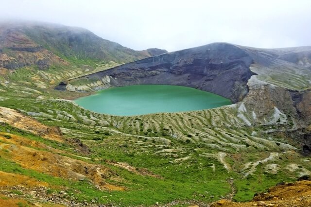 Zao Onsen lake