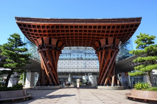 Kanazawa station