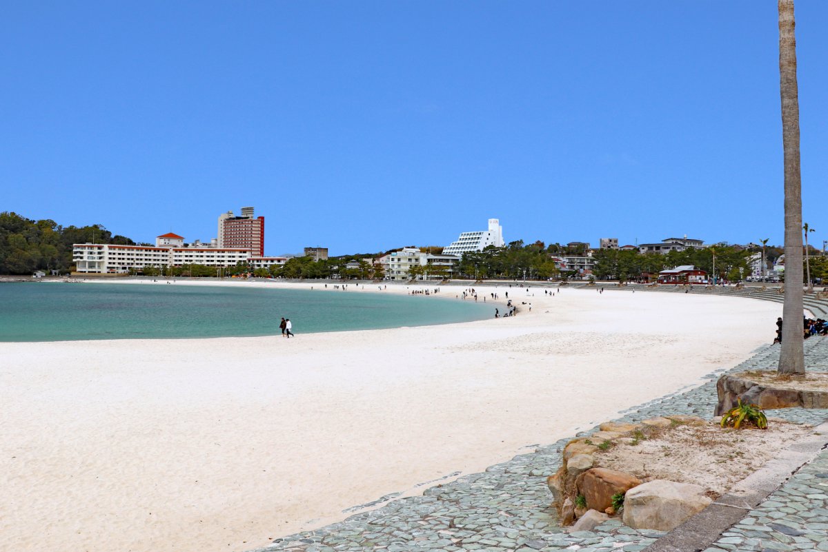 Shirahama beach