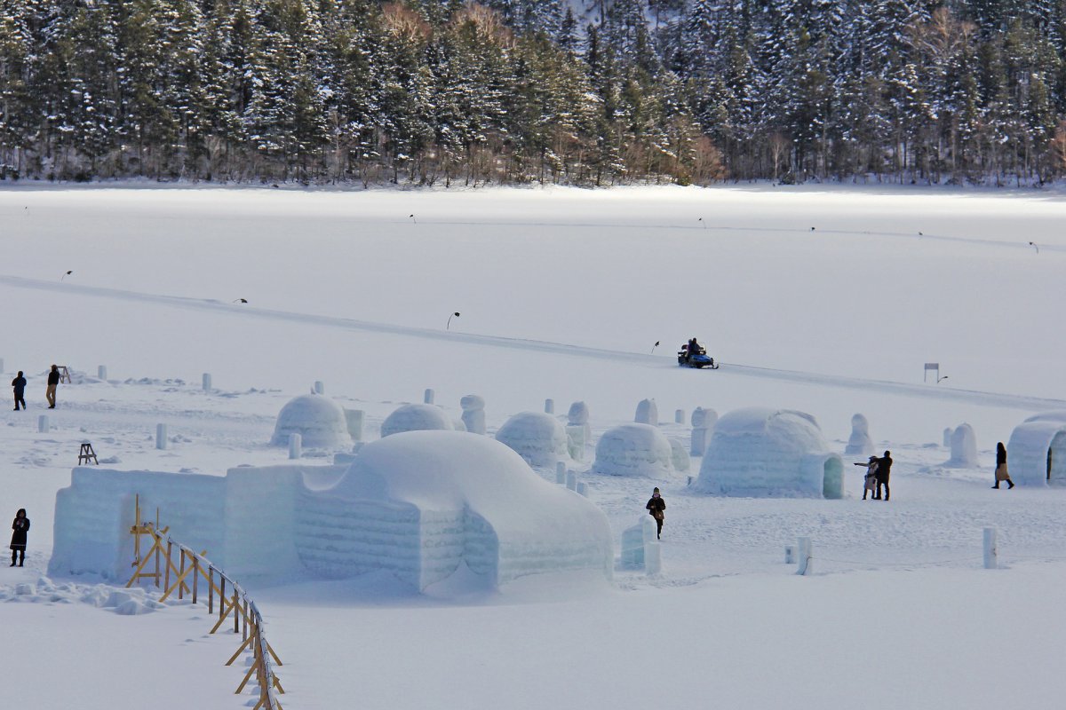 Beautiful Ice Fishing Huts: Winter Wonders