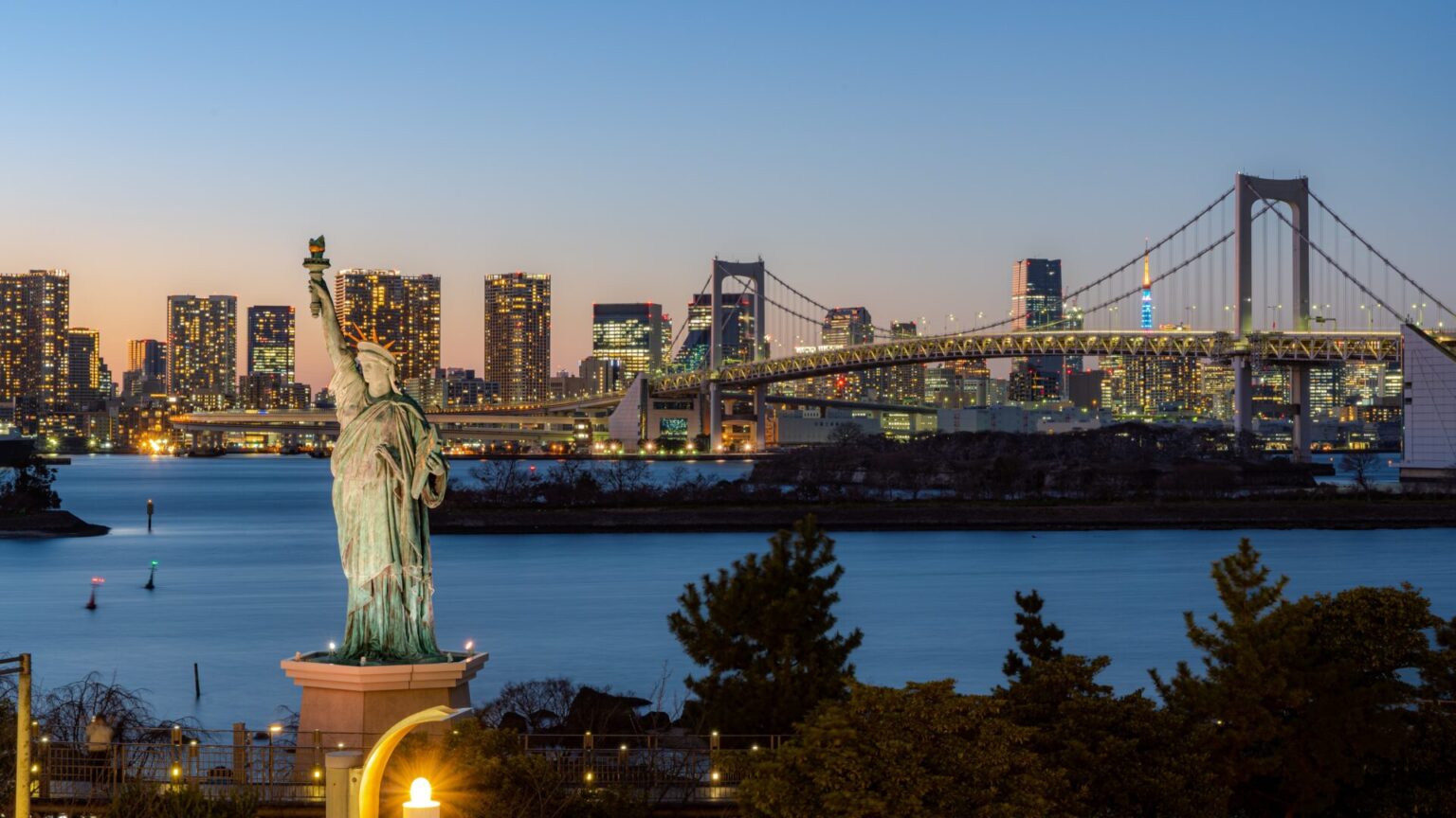 Rainbow Bridge in Odaiba: History, The Best View and Events | Japan ...