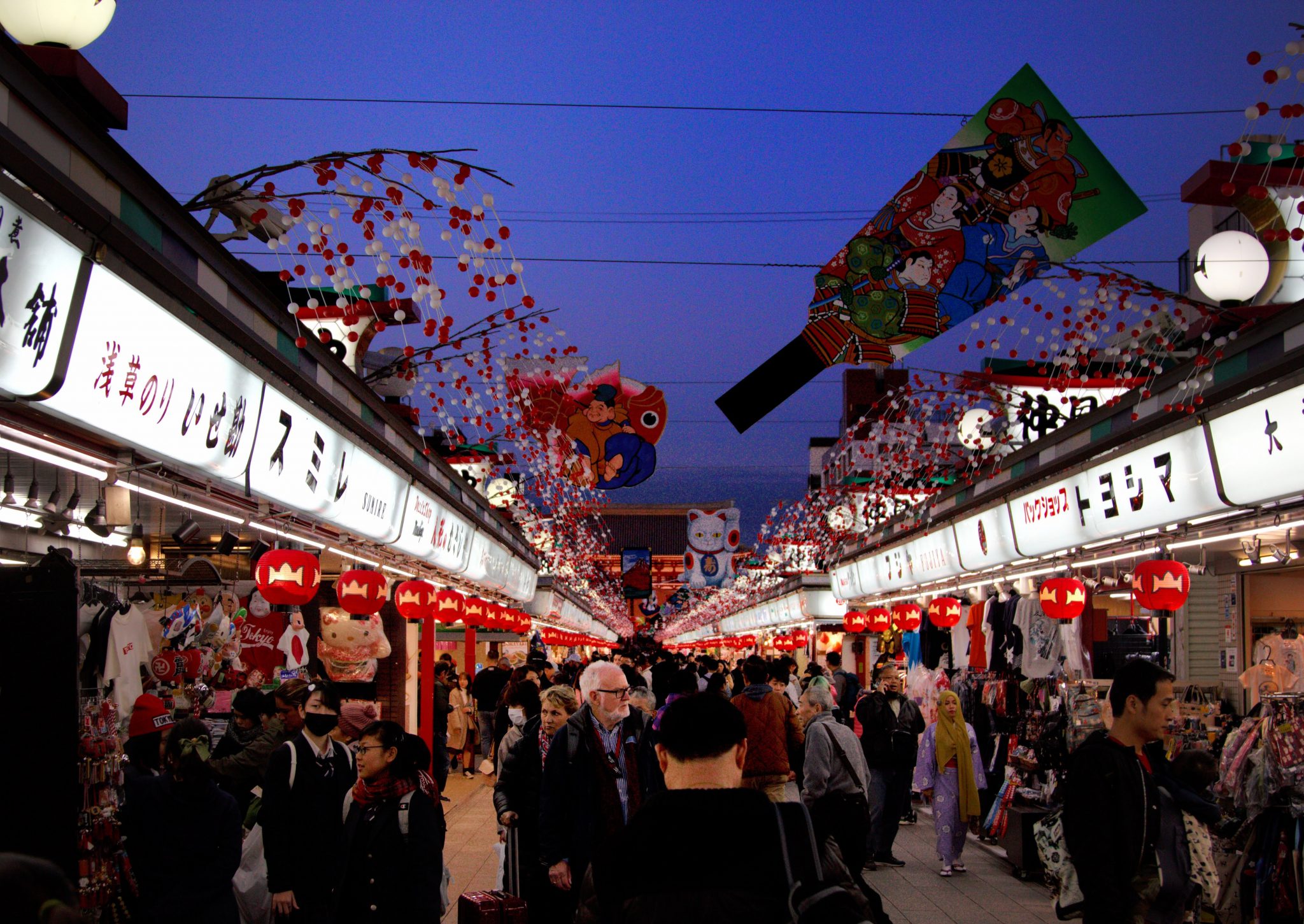 The Secret of Sensoji: The Oldest Buddhist Temple in Tokyo! | Japan ...