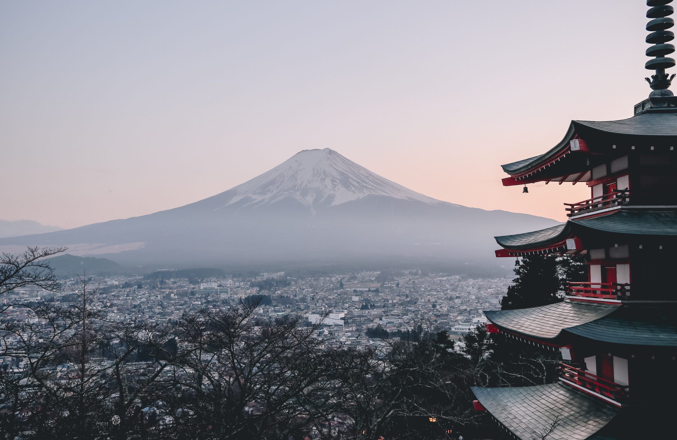 beautiful historical spots in japan