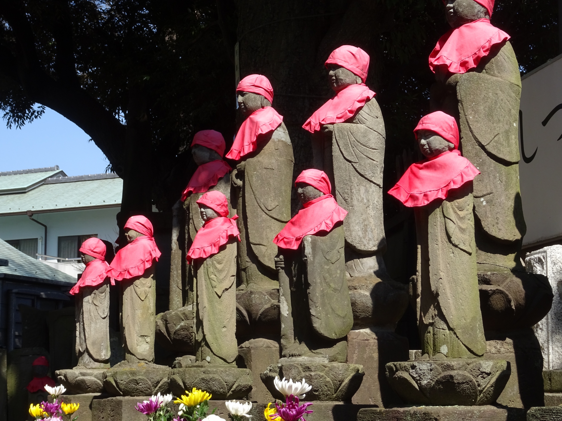 What Is A Jizo Statue? Why Are They Found on the Streets? Japan
