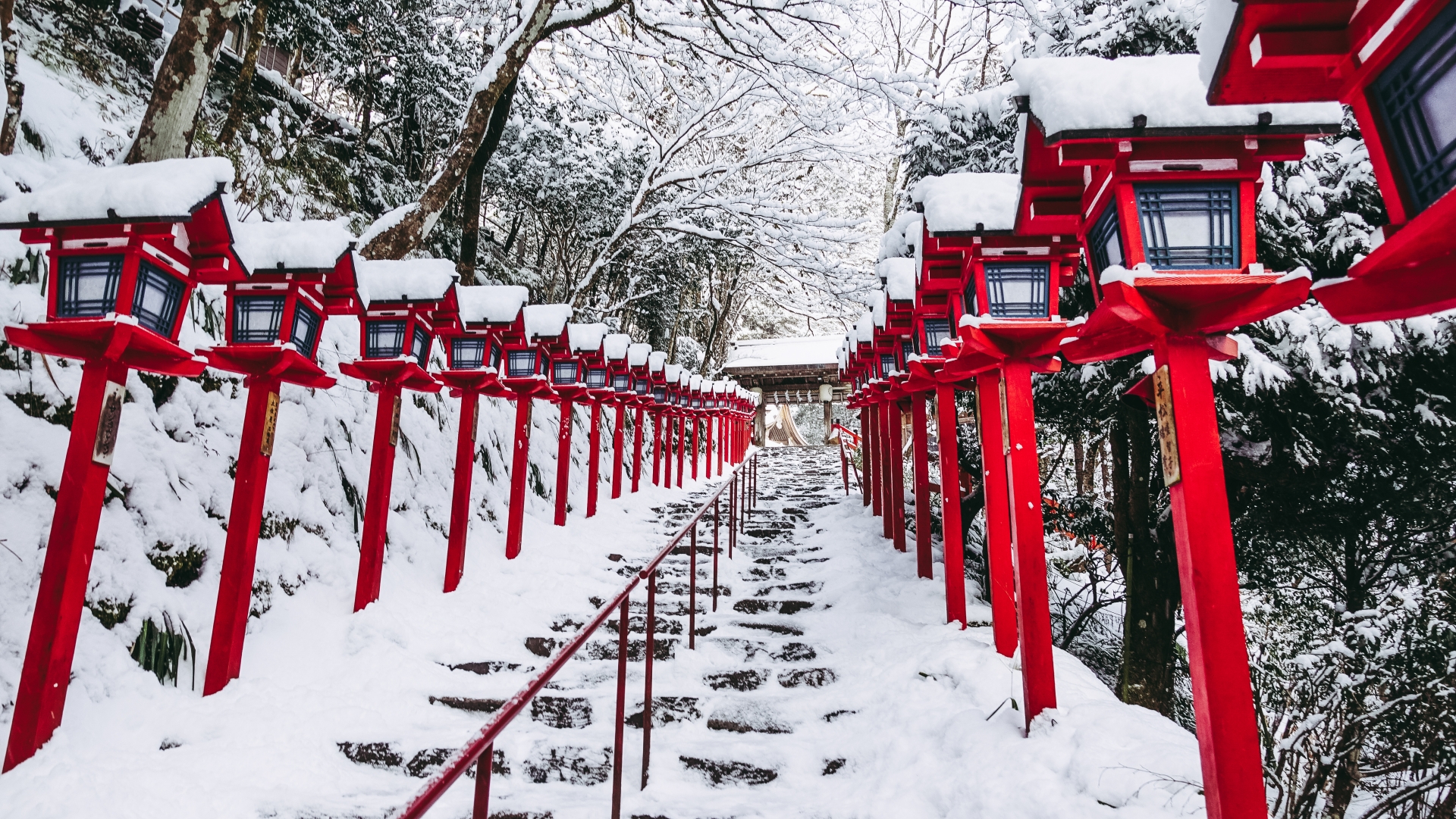 where to visit japan winter