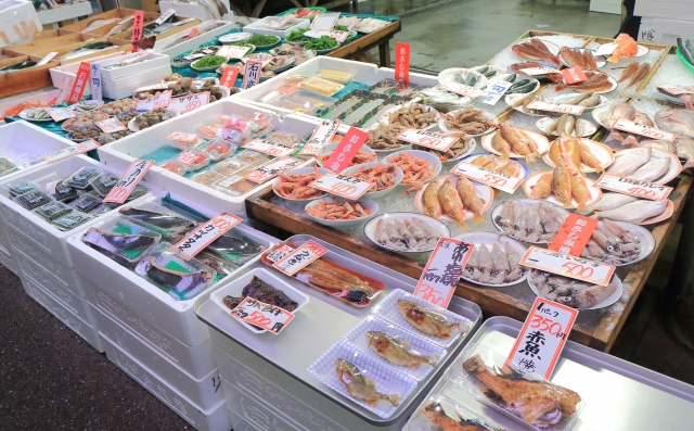 omicho market kanazawa