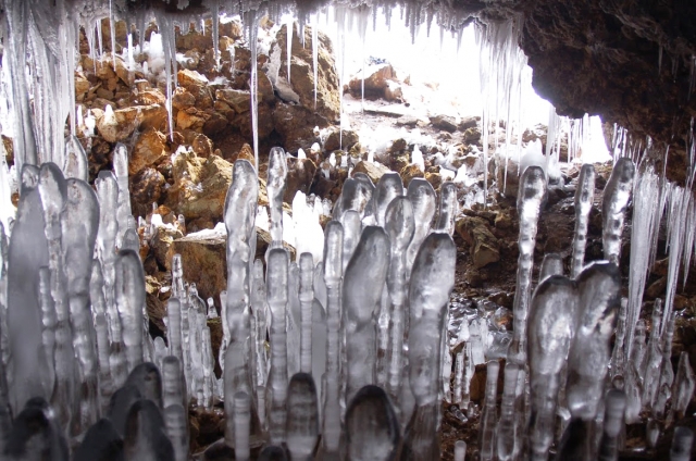 ice spikes hokkaido