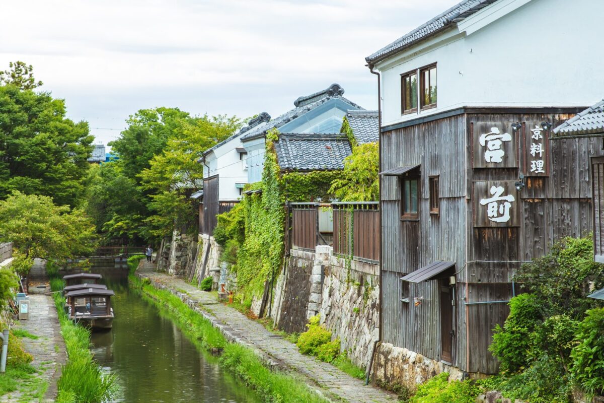 beautiful historical spots in japan