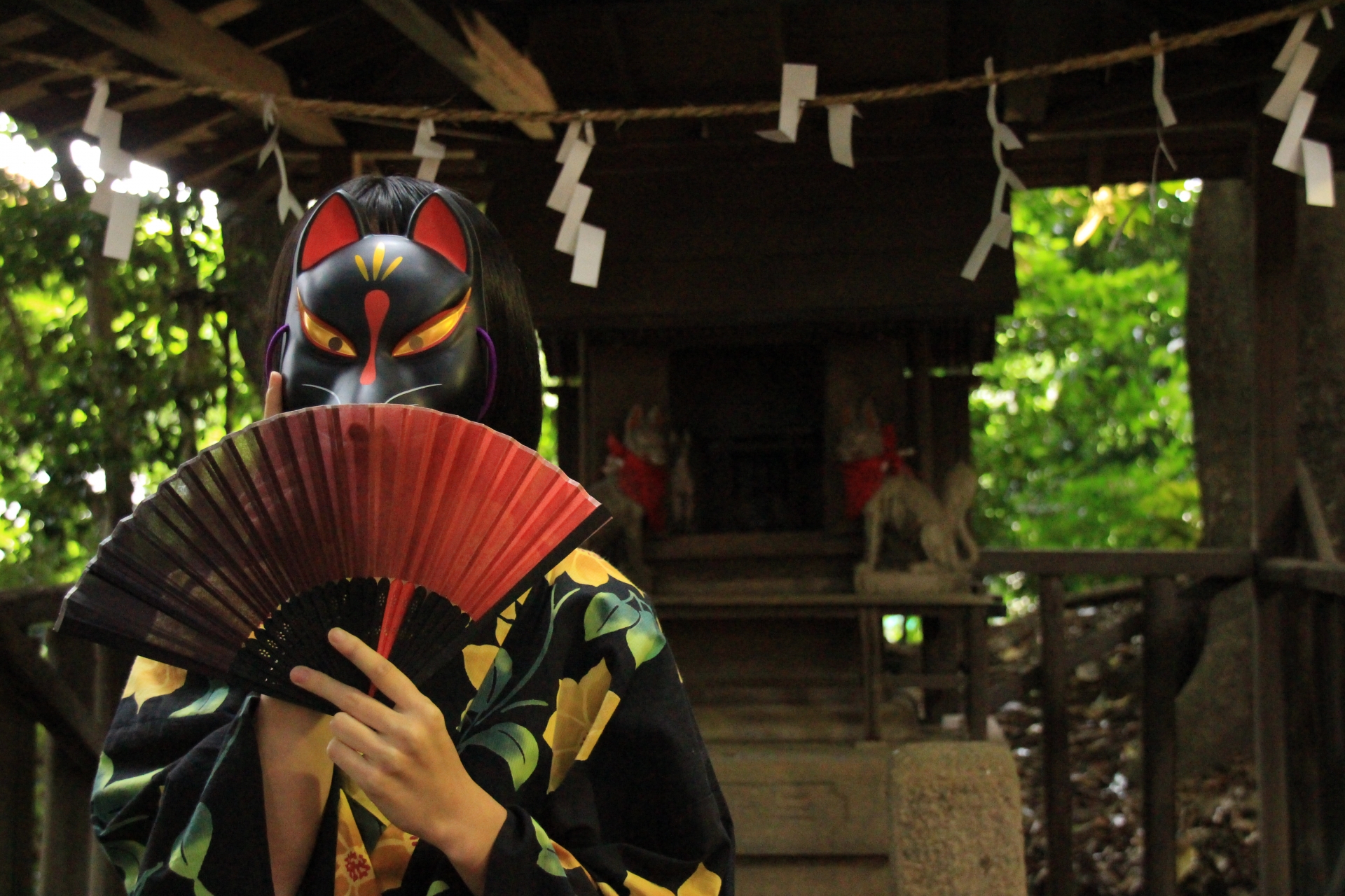 kitsune fox mask