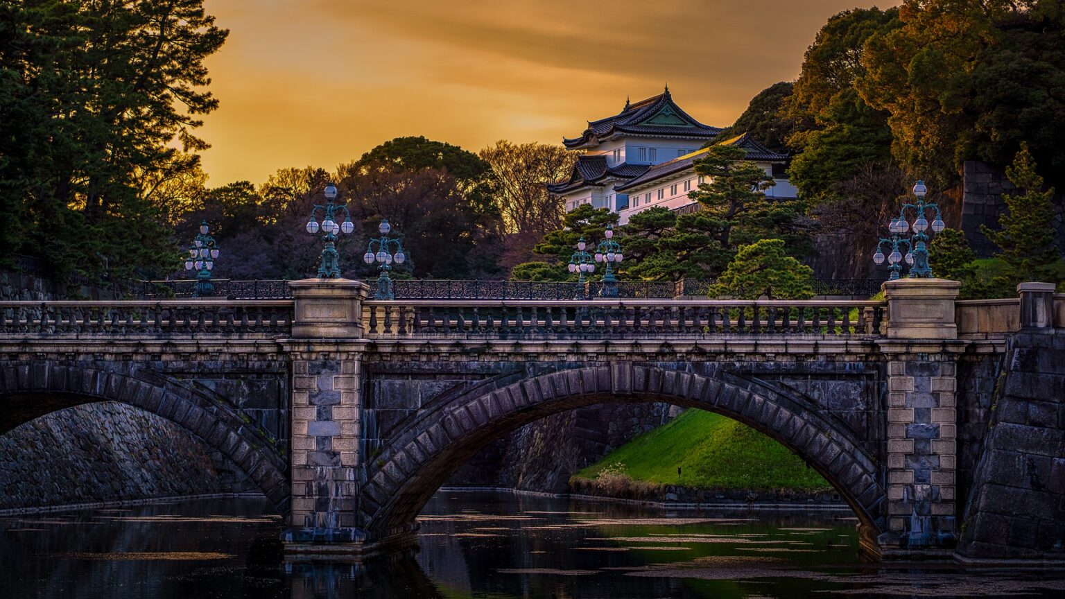 Tokyo Imperial Palace: All You Need To Know | Japan Wonder Travel Blog