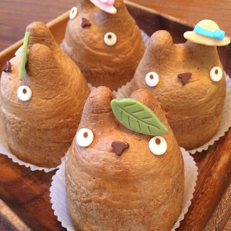 totoro cream puffs