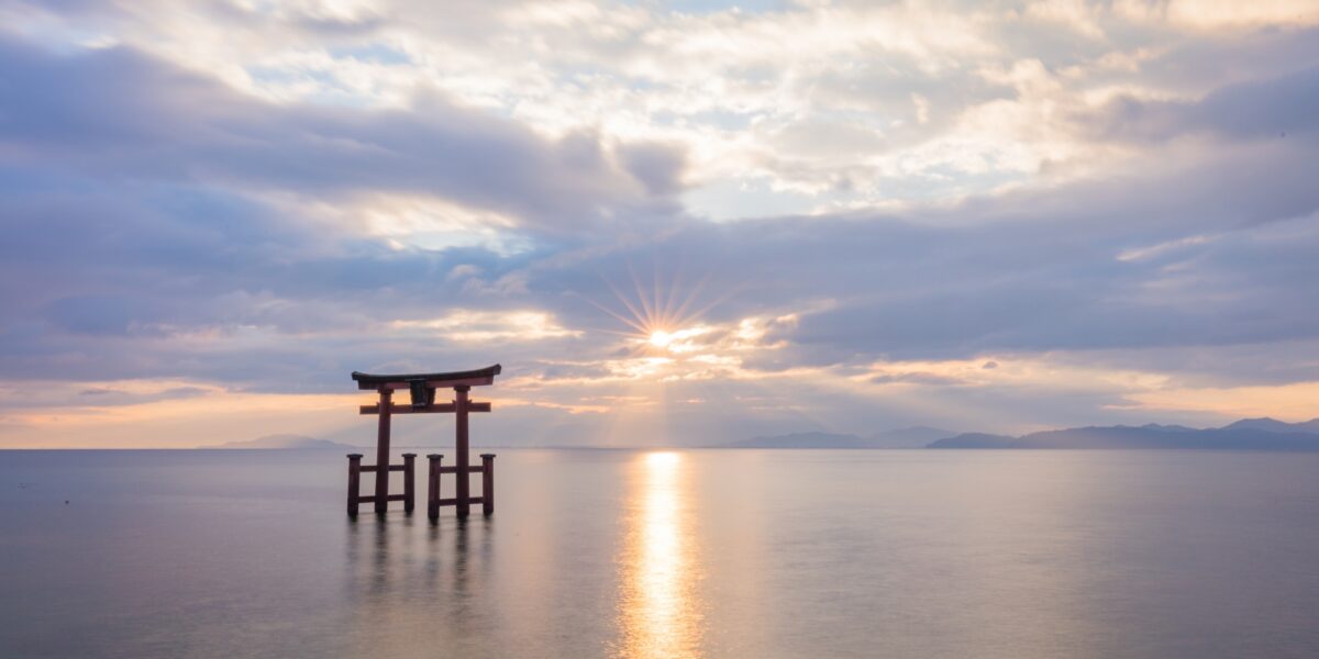 Lake biwa Shirahige shrine