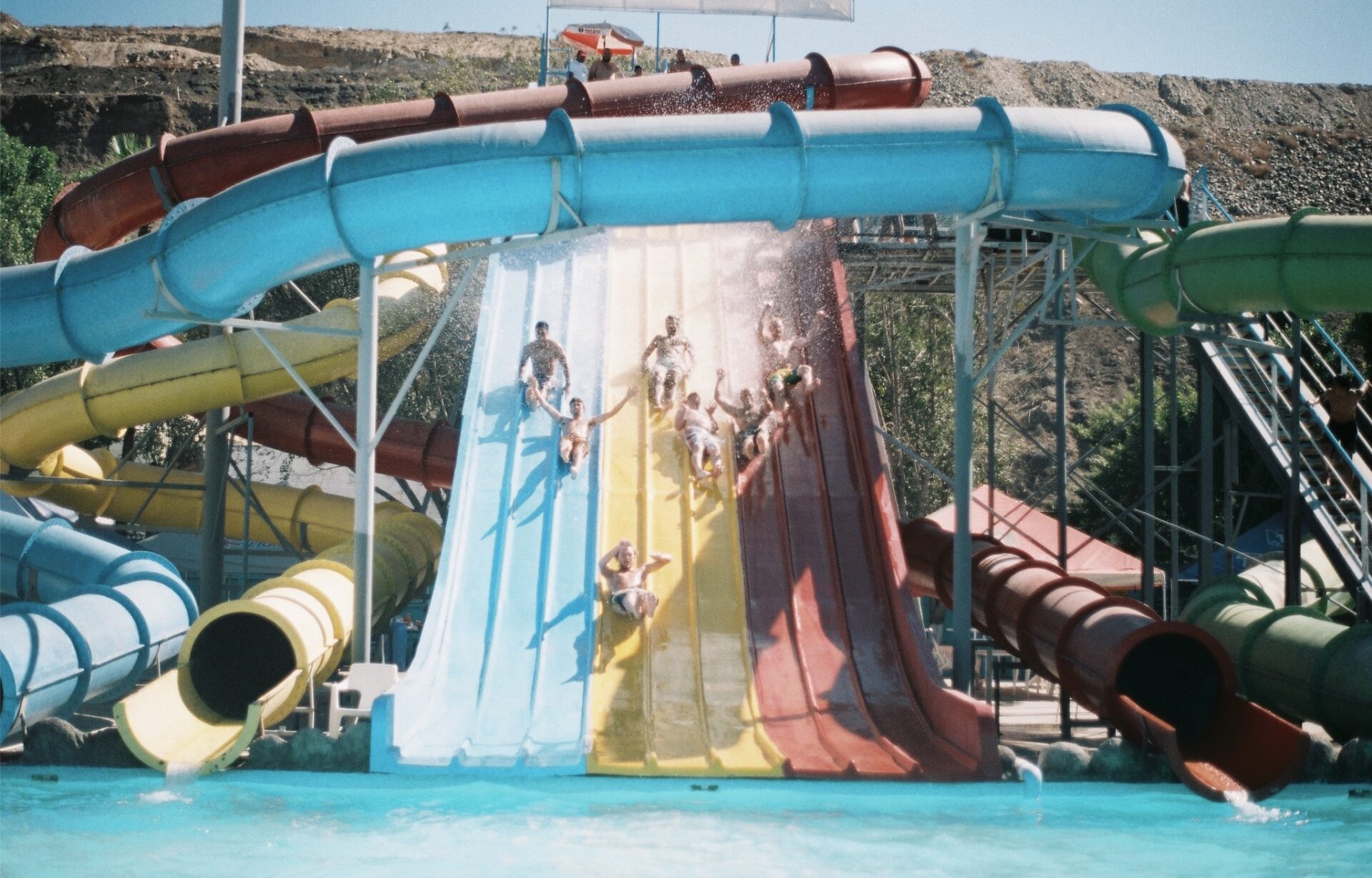 Multi waterslide