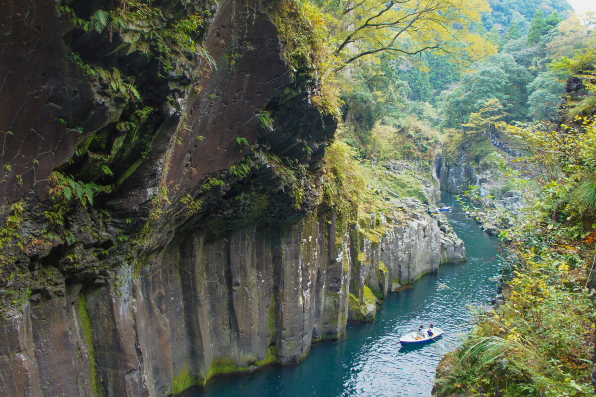 Takachiho Gorge boats