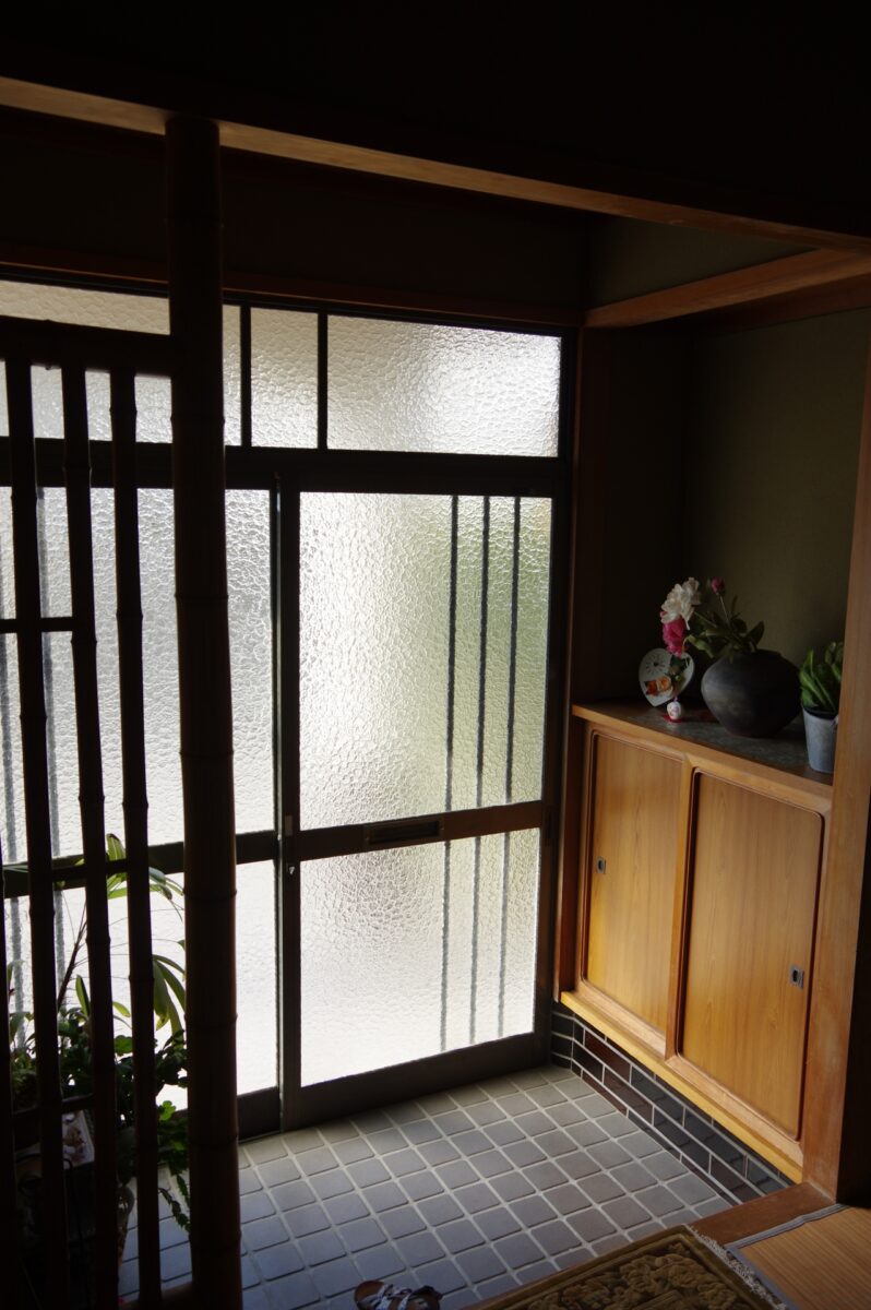 Key Characteristics of Japanese-Inspired Modern Home Interiors