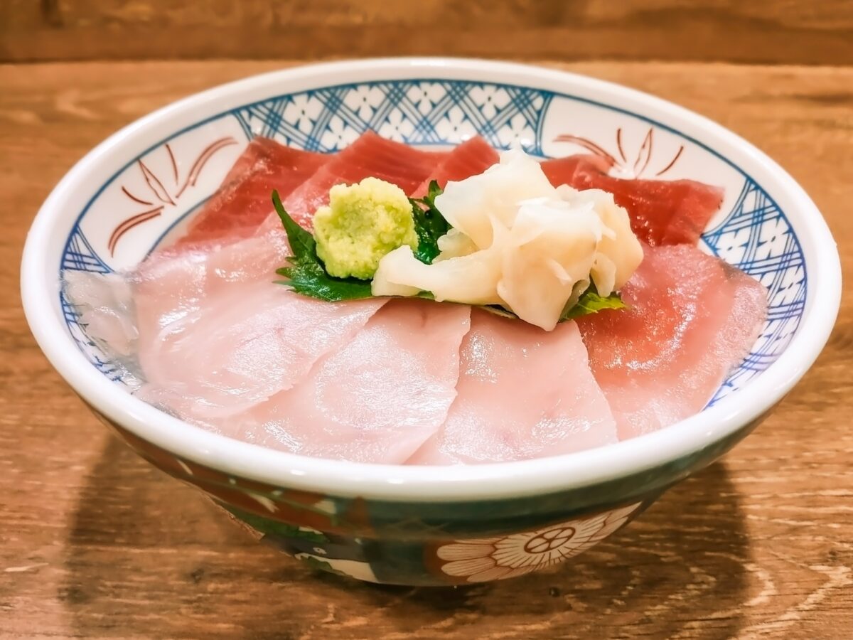 maguro tuna bowl tsukiji