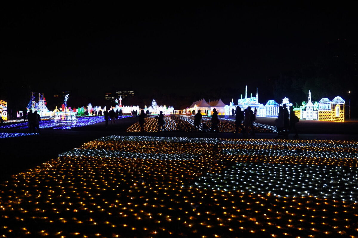 Illumination du château d'Osaka